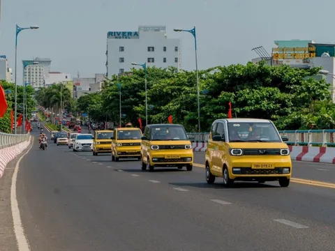 Taxi điện mini đầu tiên tại Việt Nam tung ảnh ra quân: giá cước từ 8.000 đồng/km, thuê tự lái 450.000 đồng/ngày