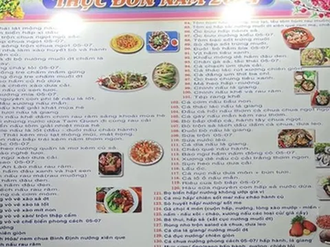 Thực đơn "khổng lồ" của một nhà hàng ở Bình Định gây sốt mạng xã hội