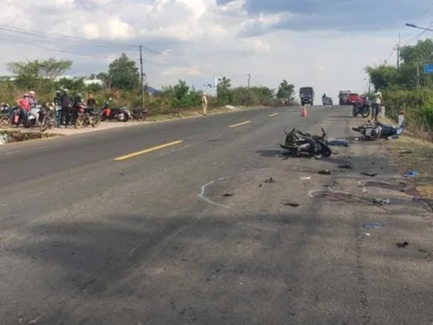 Gia Lai: 2 xe máy đối đầu, 4 người thương vong