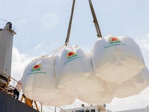 Lộc Trời hứa tìm mọi phương án trả nợ cho nông dân