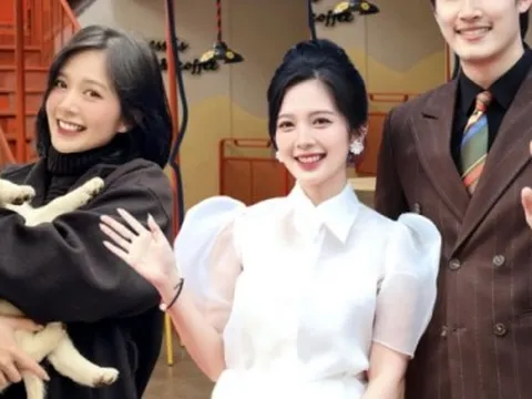 "Tình mới" Đình Tú: Bị phát hiện nắm tay nhau tại sự kiện, cố gắng giấu chuyện hẹn hò nhưng không đáng kể