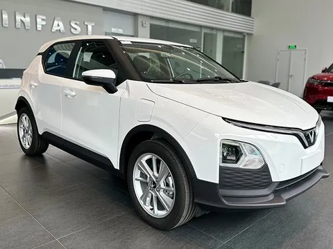 Gần 1 năm trải nghiệm, khách Việt ‘ngỡ ngàng’ với chi phí bỏ ra cho 1 chiếc xe điện