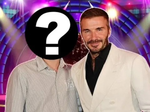 Quý tử nhà Beckham được tạo điều kiện hết sức để thành cầu thủ nhưng bị CLB loại sau 1 năm, giờ ra sao?