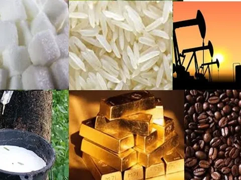 Thị trường ngày 18/05: Dầu tiếp đà tăng, vàng tăng tuần thứ 2 liên tiếp, bạc cao nhất 11 năm