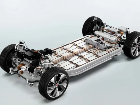 Bứt phá giới hạn: Xe điện Trung Quốc chinh phục 2.000km chỉ với một lần sạc - Bí ẩn công nghệ nào nằm sau?