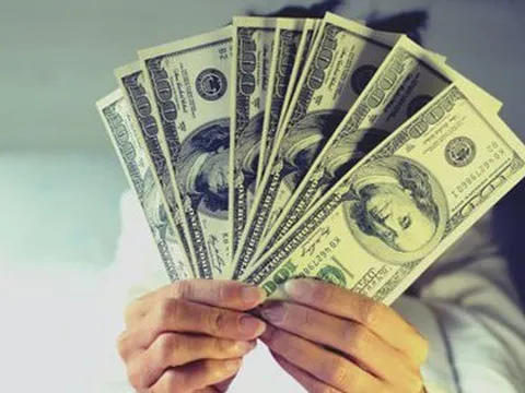 Từ tỷ phú Trung Quốc tới Warren Buffett đều phải trầm trồ thừa nhận: Kiếm tiền không khó, nhưng trước hết phải THÔNG SUỐT