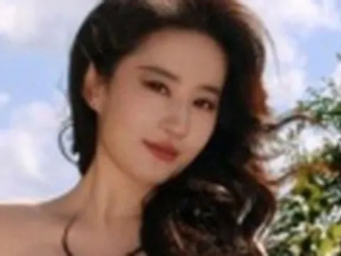 Lưu Diệc Phi khoe nhan sắc "thần tiên tỷ tỷ" ở Italy