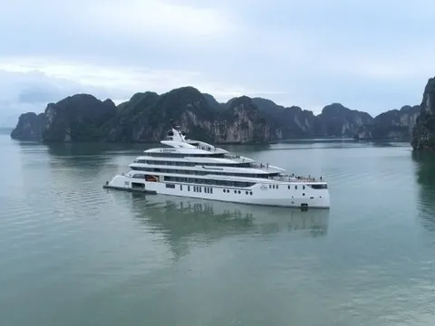 Quảng Ninh: Siêu du thuyền kết nối 2 vịnh Hạ Long và Bái Tử Long