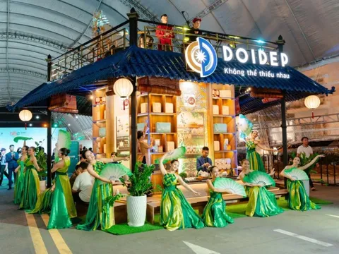 Thương hiệu Đôi Dép phát triển sản phẩm trà thượng hạng kết hợp với sâm Ngọc Linh