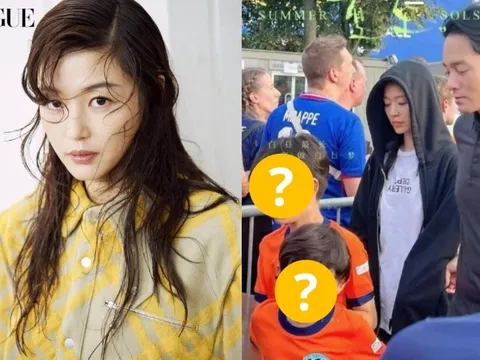2 quý tử nhà Jeon Ji Hyun lần đầu lộ diện, visual ra sao mà gây bão mạng?