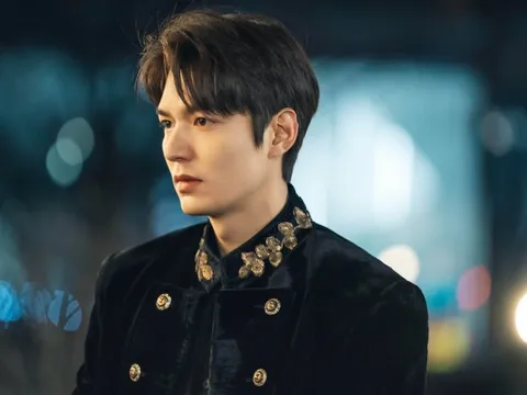 10 nam diễn viên giàu nhất Hàn Quốc: Song Joong Ki đứng thứ 5, ngôi vương là cái tên không ai dám cãi