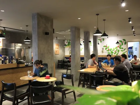 Tỉ lệ người Việt chịu chi hơn 100.000 đồng cho một ly cà phê giảm mạnh