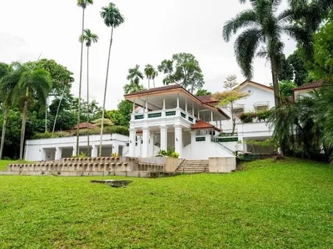 Căn nhà 6.000 tỷ đồng đã rao bán hai lần nhưng chẳng ai mua