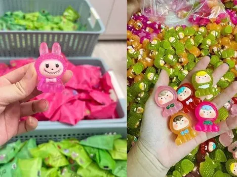 Vì sao trào lưu khui túi mù gây sốt mạng xã hội Việt Nam?