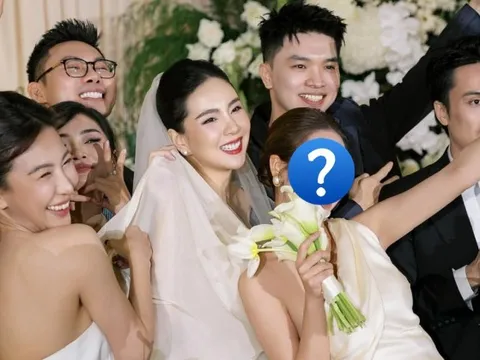 Nữ diễn viên nổi tiếng bắt được hoa cưới của Mai Ngọc, Vbiz sắp có tin vui tiếp theo?