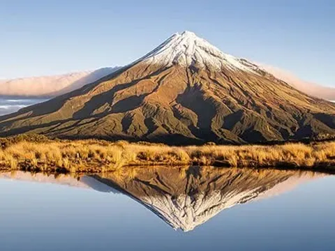 Tò mò về núi lửa vừa được công nhận là con người