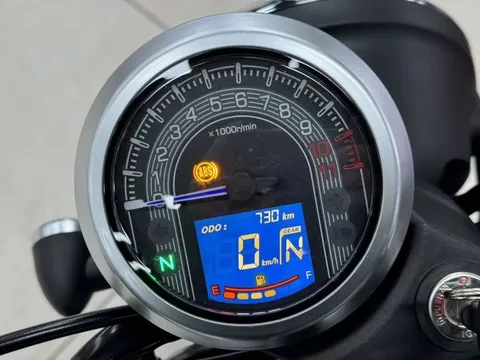 Đại lý Việt nhận cọc mẫu xe máy Honda mới cực đẹp: Ăn xăng dưới 2L/100km, có trang bị tốt hơn hẳn đối thủ