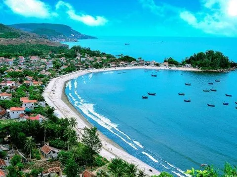 Phát hiện bãi biển ít du khách biết ở Nghệ An, người bản địa nhận xét: Nước trong xanh hơn Cửa Lò