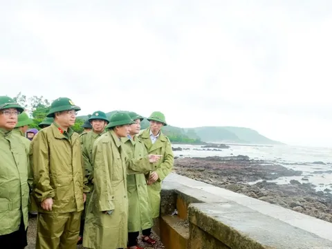 Lãnh đạo tỉnh Nghệ An yêu cầu kiên quyết di dời người dân đến nơi an toàn