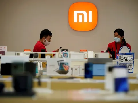 "Bắt chước iPhone nhiều đến phát ngại", vì sao điện thoại Xiaomi vẫn rất được ưa chuộng ở Việt Nam?