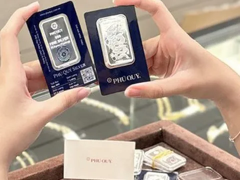 Giá bạc trong nước vượt mốc 50 triệu đồng/kg