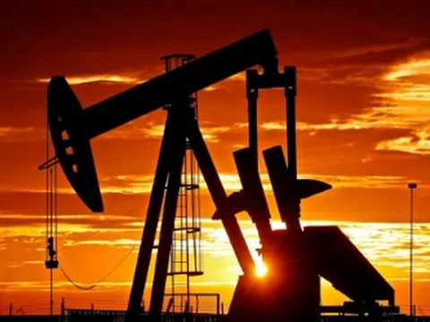 Ai đang mua xăng dầu của Việt Nam nhiều nhất?