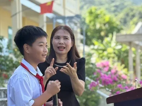 Đưa pháp luật học đường đến học sinh xã đảo ở Đà Nẵng