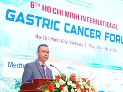 Có thể điều trị nội soi ung thư dạ dày, không cần phẫu thuật