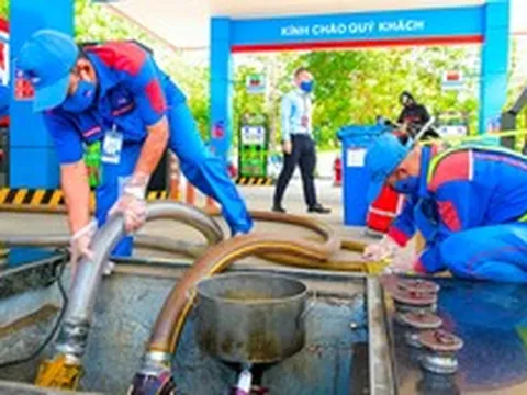 Gần 1.000 cửa hàng xăng dầu PVOIL đã sẵn sàng kinh doanh xăng E10